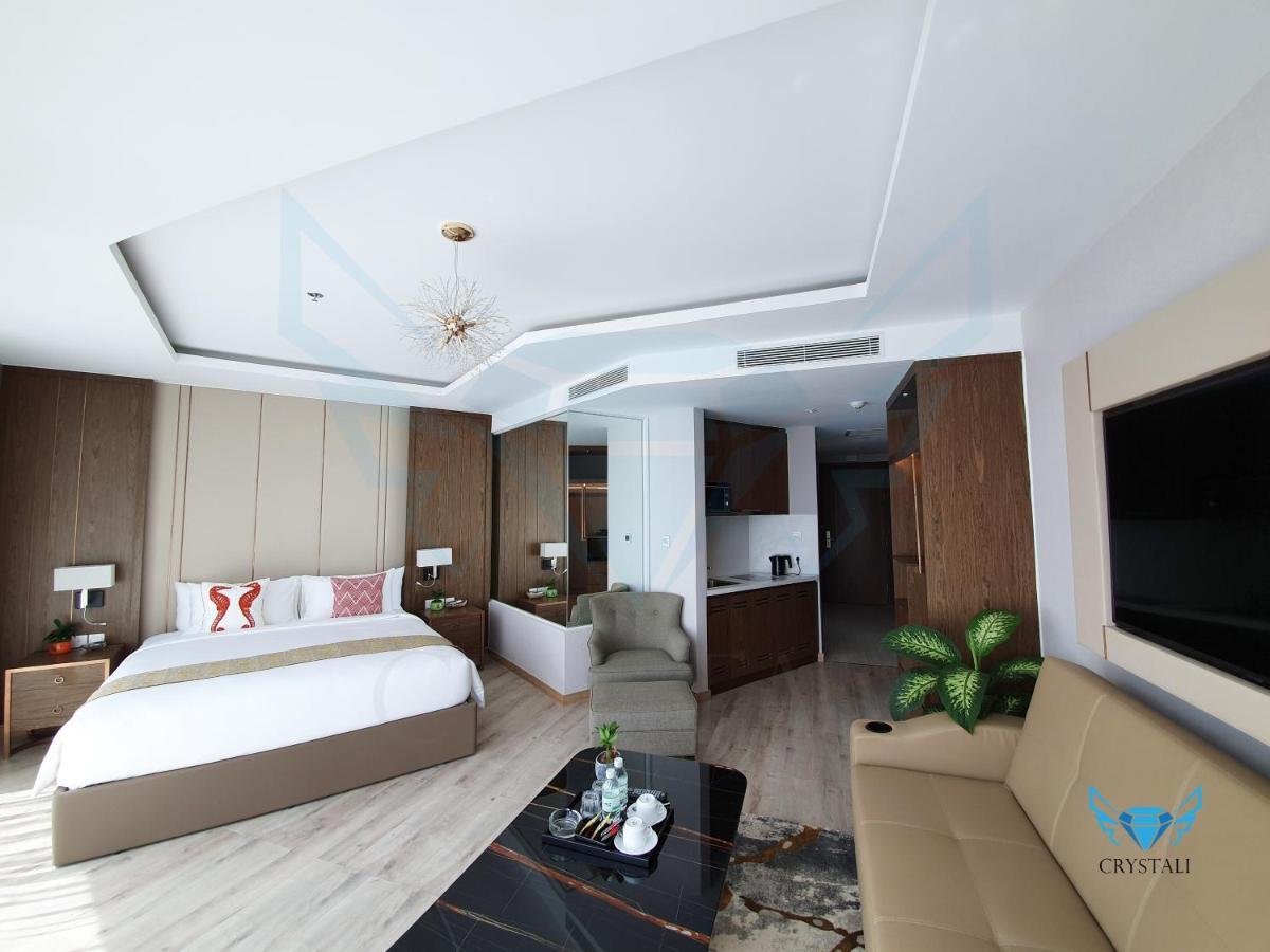 Crystali Panorama Nha Trang Bed & Breakfast Exterior foto